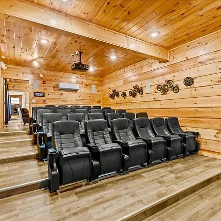 Mansion In The Sky Cabin جاتلينبرج المظهر الخارجي الصورة