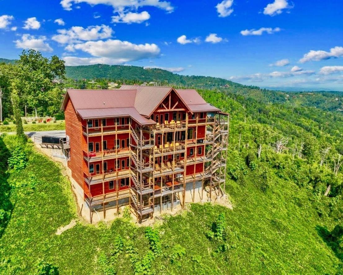 Mansion In The Sky Cabin جاتلينبرج المظهر الخارجي الصورة