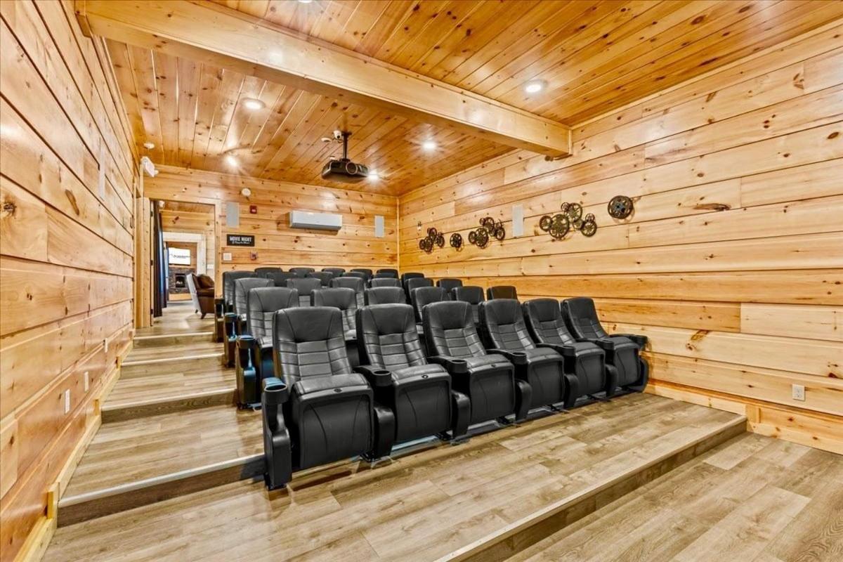 Mansion In The Sky Cabin جاتلينبرج المظهر الخارجي الصورة