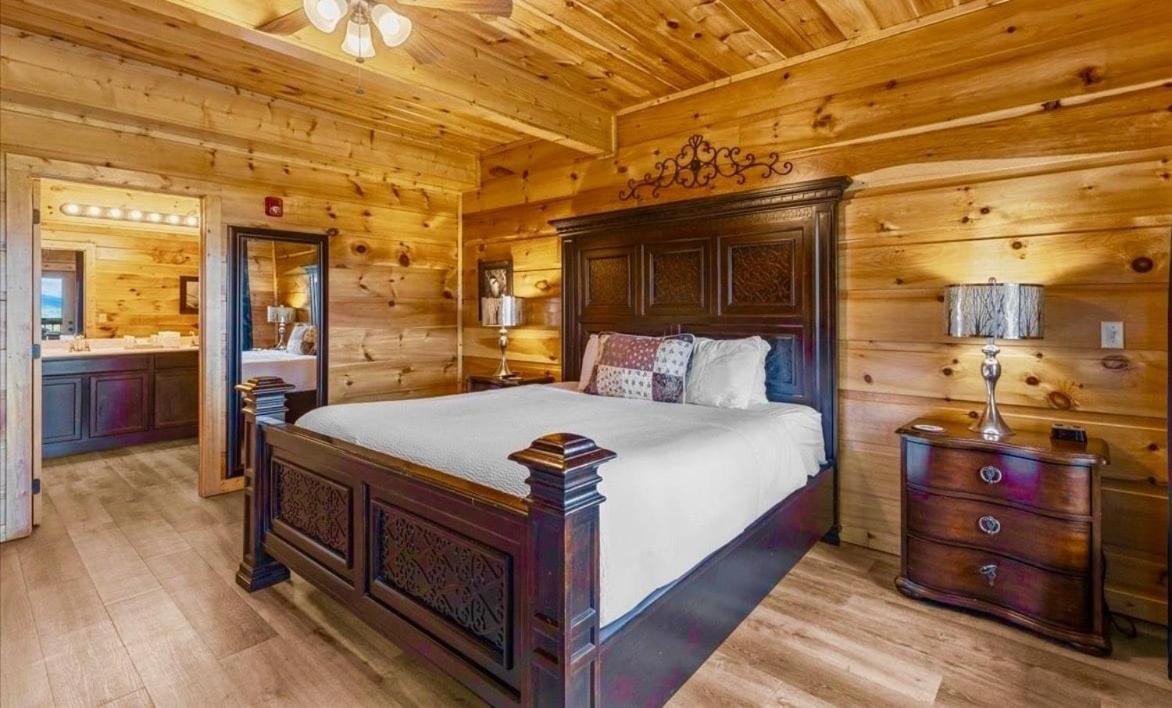 Mansion In The Sky Cabin جاتلينبرج المظهر الخارجي الصورة